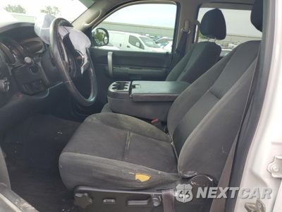 Zdjęcie 7 z 14 samochodu: 2009 GMC SIERRA K1500 SLE VIN:3GTEK23M79G217547 - miniatura