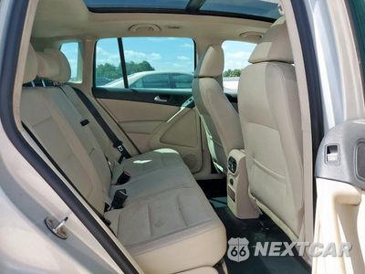 Zdjęcie 11 z 13 samochodu: 2012 VOLKSWAGEN TIGUAN VIN:WVGAV7AX3CW535380 - miniatura