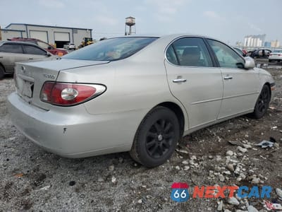 Trzecie zdjęcie samochodu z tyłu: 2002 LEXUS ES 300 VIN:JTHBF30G325017112 - miniatura