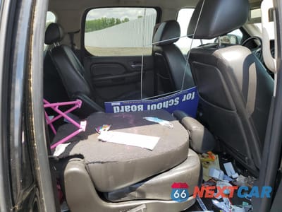 Zdjęcie 11 z 13 samochodu: 2010 CADILLAC ESCALADE ESV VIN:1GYUKGEF4AR244839 - miniatura