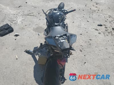 Zdjęcie 6 z 11 samochodu: 2024 YAMAHA YZFR7 VIN:JYARM38E1RA014599 - miniatura