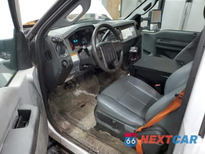 Zdjęcie 8 z 12 samochodu: 2015 FORD F450 SUPER DUTY VIN:1FDUF4HY7FEA90093 - miniatura