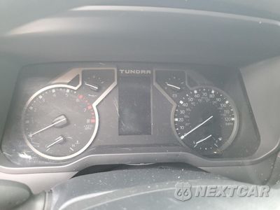 Zdjęcie 9 z 13 samochodu: 2022 TOYOTA TUNDRA DOUBLE CAB SR VIN:5TFLA5AA9NX013844 - miniatura