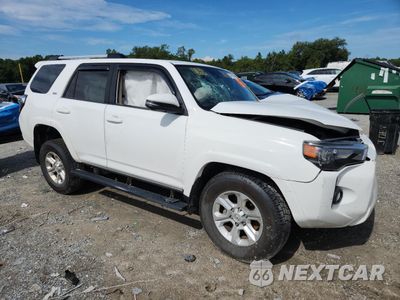 Czwarte zdjęcie samochodu z boku: 2023 TOYOTA 4RUNNER SE VIN:JTENU5JR5P6120092 - miniatura