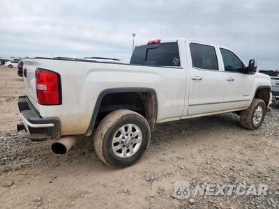 Trzecie zdjęcie samochodu z tyłu: 2015 GMC SIERRA K2500 DENALI VIN:1GT120E84FF534119 - miniatura