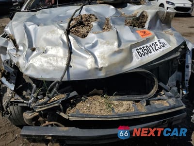 Zdjęcie 12 z 13 samochodu: 2015 CHEVROLET SUBURBAN K1500 LT VIN:1GNSKJKCXFR621581 - miniatura