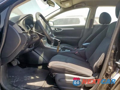 Zdjęcie 7 z 12 samochodu: 2014 NISSAN SENTRA S VIN:3N1AB7AP9EY269830 - miniatura