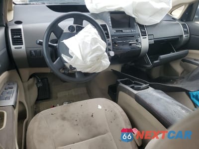 Zdjęcie 8 z 13 samochodu: 2004 TOYOTA PRIUS VIN:JTDKB20U240061454 - miniatura