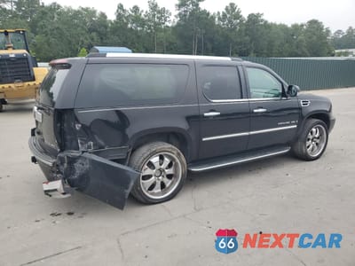 Trzecie zdjęcie samochodu z tyłu: 2008 CADILLAC ESCALADE ESV VIN:1GYFK66888R110588 - miniatura