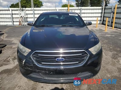 Piąte zdjęcie samochodu w środku: 2015 FORD TAURUS LIMITED VIN:1FAHP2F87FG134310 - miniatura