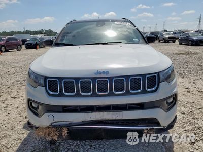 Piąte zdjęcie samochodu w środku: 2023 JEEP COMPASS LIMITED VIN:3C4NJDCN7PT505631 - miniatura