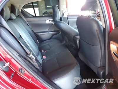 Zdjęcie 10 z 12 samochodu: 2012 LEXUS CT 200 VIN:JTHKD5BH7C2062905 - miniatura