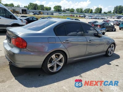 Trzecie zdjęcie samochodu z tyłu: 2011 BMW 335 I VIN:WBAPM5C52BE576747 - miniatura