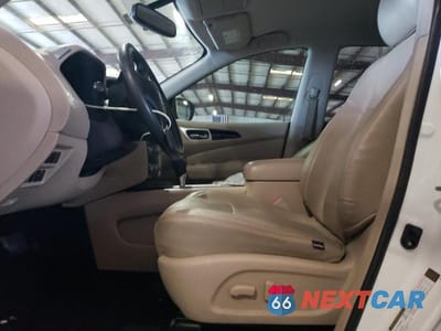 Zdjęcie 7 z 13 samochodu: 2018 NISSAN PATHFINDER S VIN:5N1DR2MN1JC614043 - miniatura