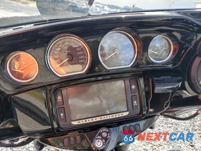 Zdjęcie 7 z 9 samochodu: 2018 HARLEY-DAVIDSON FLHXS STREET GLIDE SPECIAL VIN:1HD1KRC11JB682835 - miniatura