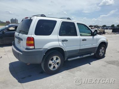 Trzecie zdjęcie samochodu z tyłu: 2007 FORD ESCAPE XLT VIN:1FMYU03Z97KA44008 - miniatura