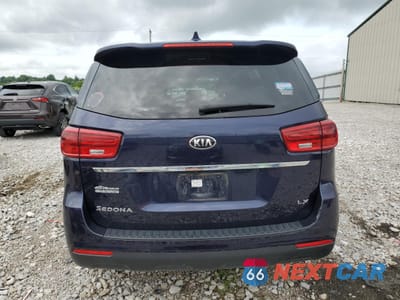 Zdjęcie 6 z 16 samochodu: 2021 KIA SEDONA LX VIN:KNDMB5C13M6663353 - miniatura