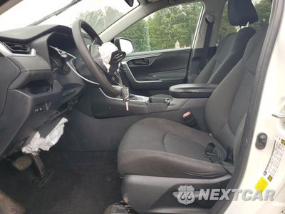 Zdjęcie 7 z 15 samochodu: 2020 TOYOTA RAV4 LE VIN:2T3H1RFV7LC058437 - miniatura