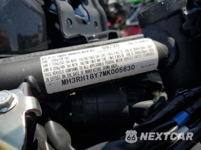 Zdjęcie 8 z 8 samochodu: 2021 YAMAHA YZFR3 A VIN:MH3RH18Y7MK005630 - miniatura