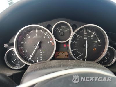 Zdjęcie 9 z 14 samochodu: 2008 MAZDA MX-5 MIATA VIN:JM1NC25F580156021 - miniatura
