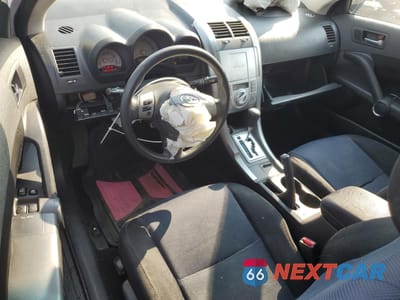 Zdjęcie 8 z 12 samochodu: 2006 TOYOTA SCION TC VIN:JTKDE177960084753 - miniatura