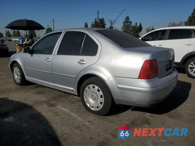 Drugie zdjęcie samochodu z przodu: 2001 VOLKSWAGEN JETTA GL VIN:3VWRT29M61M031068 - miniatura