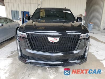 Piąte zdjęcie samochodu w środku: 2021 CADILLAC ESCALADE ESV SPORT VIN:1GYS3NKL0MR286853 - miniatura