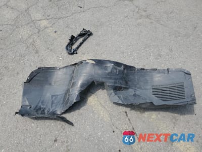 Zdjęcie 12 z 15 samochodu: 2018 VOLVO S90 T5 MOMENTUM VIN:LVY982MK9JP018019 - miniatura