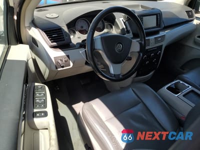 Zdjęcie 8 z 13 samochodu: 2010 VOLKSWAGEN ROUTAN SE VIN:2V4RW3D15AR236778 - miniatura