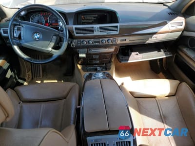 Zdjęcie 8 z 12 samochodu: 2006 BMW 750 LI VIN:WBAHN83506DT26549 - miniatura