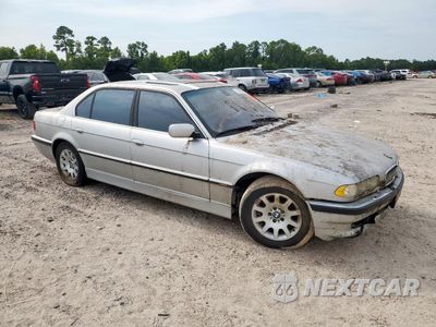 Czwarte zdjęcie samochodu z boku: 2001 BMW 740 IL VIN:WBAGH83451DP27923 - miniatura