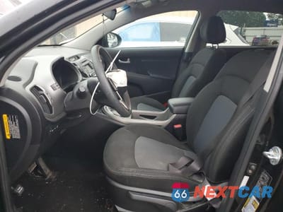 Zdjęcie 7 z 13 samochodu: 2016 KIA SPORTAGE LX VIN:KNDPB3AC8G7842959 - miniatura