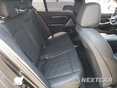 Zdjęcie 10 z 12 samochodu: 2024 BMW 530 I VIN:WBA43FJ04RCR80061 - miniatura