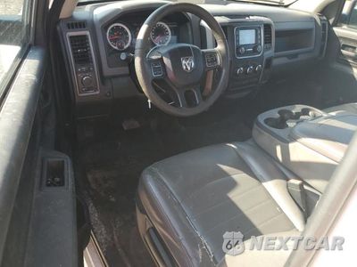 Zdjęcie 8 z 12 samochodu: 2014 RAM 1500 ST VIN:3C6JR6DG8EG274724 - miniatura
