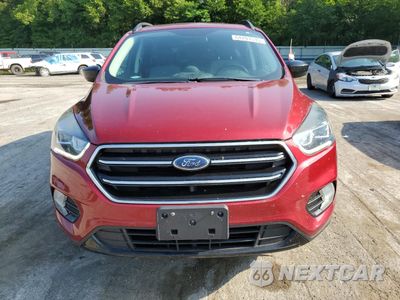 Piąte zdjęcie samochodu w środku: 2018 FORD ESCAPE SE VIN:1FMCU9GD3JUC30233 - miniatura
