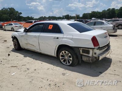 Drugie zdjęcie samochodu z przodu: 2016 CHRYSLER 300 LIMITED VIN:2C3CCAAG9GH261272 - miniatura