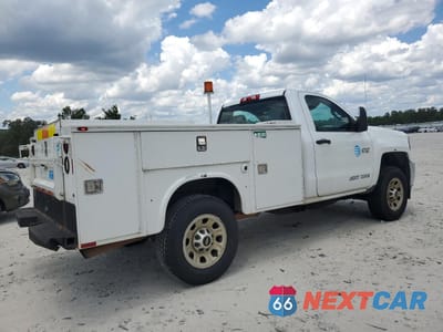 Trzecie zdjęcie samochodu z tyłu: 2016 CHEVROLET SILVERADO C3500 VIN:1GB3CYCG9GZ276229 - miniatura