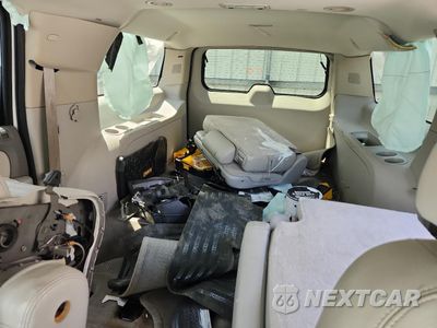 Zdjęcie 10 z 13 samochodu: 2009 CHEVROLET SUBURBAN K1500 LTZ VIN:1GNFK36359R256609 - miniatura