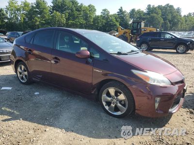 Czwarte zdjęcie samochodu z boku: 2013 TOYOTA PRIUS VIN:JTDKN3DU2D5570955 - miniatura