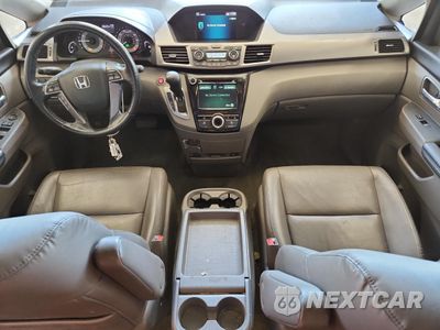 Zdjęcie 8 z 13 samochodu: 2015 HONDA ODYSSEY EXL VIN:5FNRL5H66FB008859 - miniatura