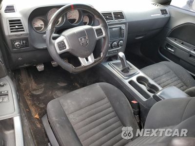 Zdjęcie 8 z 13 samochodu: 2013 DODGE CHALLENGER R/T VIN:2C3CDYBT6DH679687 - miniatura