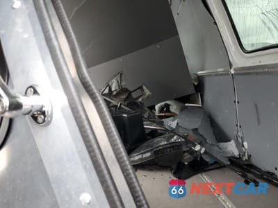 Zdjęcie 10 z 13 samochodu: 2020 MERCEDES BENZ SPRINTER VIN:W1W4ECHY0LT023042 - miniatura
