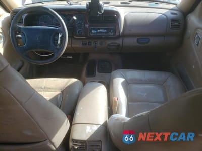 Zdjęcie 8 z 13 samochodu: 2000 DODGE DURANGO VIN:1B4HR28Z0YF164622 - miniatura