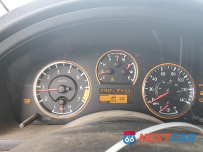Zdjęcie 9 z 13 samochodu: 2011 NISSAN ARMADA SV VIN:5N1BA0NDXBN621152 - miniatura