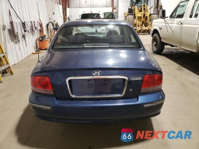 Zdjęcie 6 z 12 samochodu: 2002 HYUNDAI SONATA GLS VIN:KMHWF35H22A640633 - miniatura
