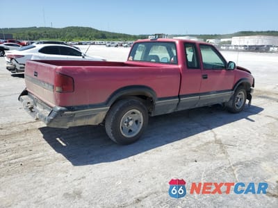 Trzecie zdjęcie samochodu z tyłu: 1995 CHEVROLET S TRUCK S10 VIN:1GCCS19Z2S8246969 - miniatura