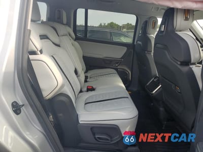 Zdjęcie 11 z 16 samochodu: 2024 RIVIAN R1S ADVENTURE VIN:7PDSGBBA6RN045071 - miniatura