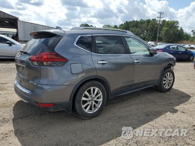 Trzecie zdjęcie samochodu z tyłu: 2019 NISSAN ROGUE S VIN:5N1AT2MV2KC831901 - miniatura