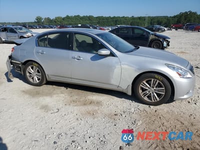 Czwarte zdjęcie samochodu z boku: 2015 INFINITI Q40 VIN:JN1CV6AP3FM501479 - miniatura