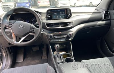 Zdjęcie 9 z 15 samochodu: 2019 HYUNDAI TUCSON LIMITED VIN:KM8J3CA45KU887715 - miniatura
